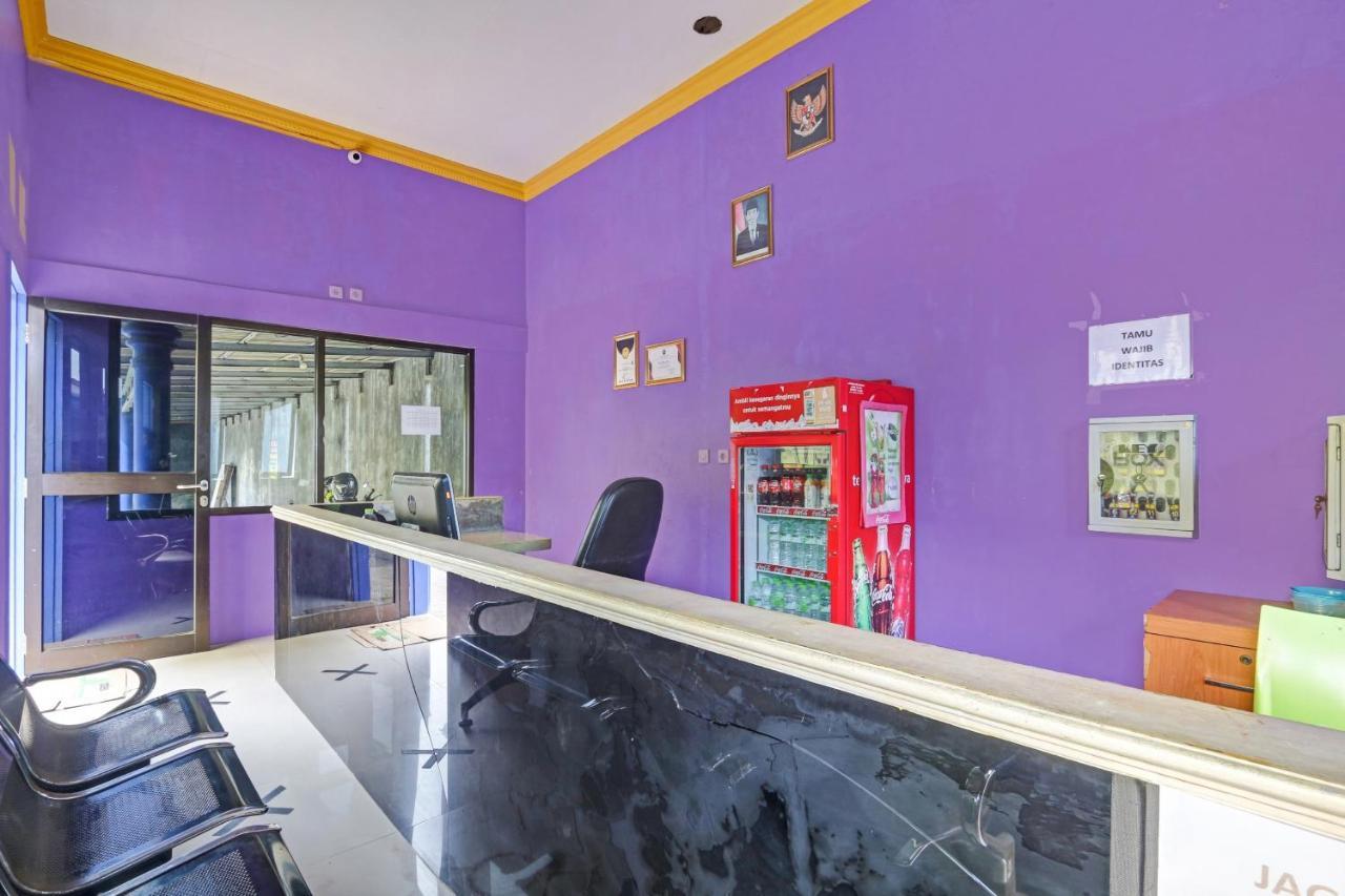 Tambakmulya Oyo 90796 Hotel Mulya Indah מראה חיצוני תמונה